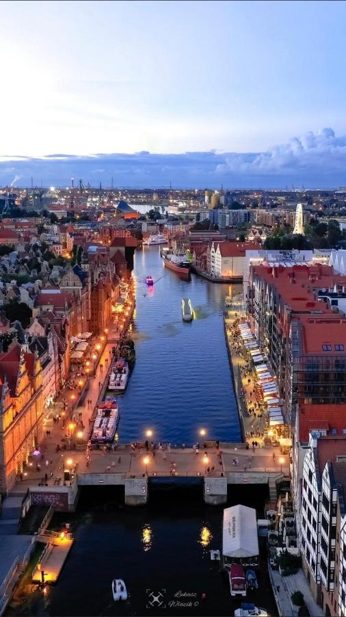 Baltic Riviera Apartments - Luxurious Apartment With Patio And River View Gdańsk Exterior foto