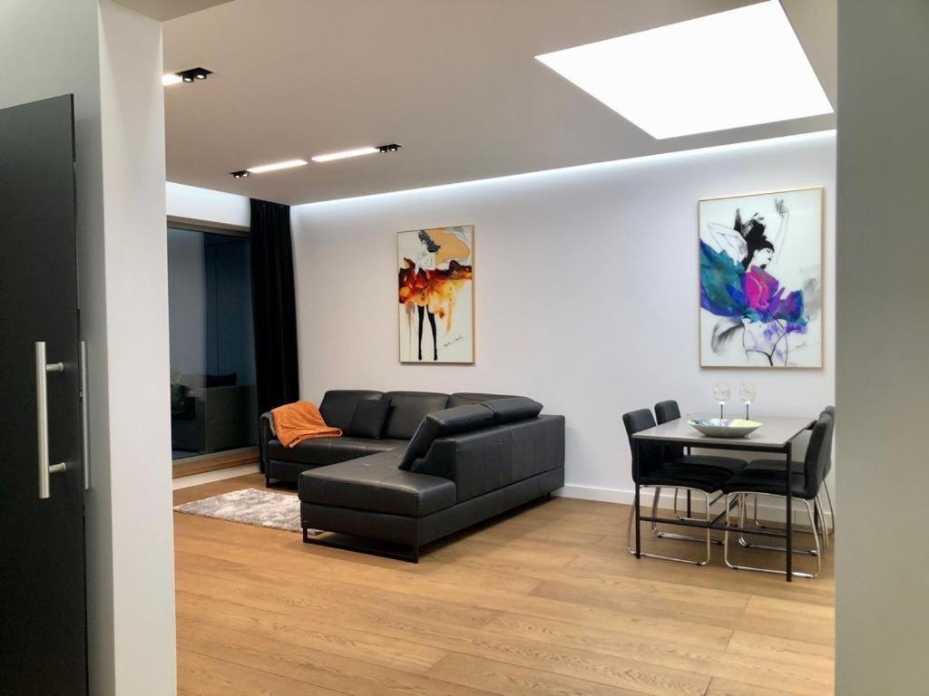 Baltic Riviera Apartments - Luxurious Apartment With Patio And River View Gdańsk Exterior foto